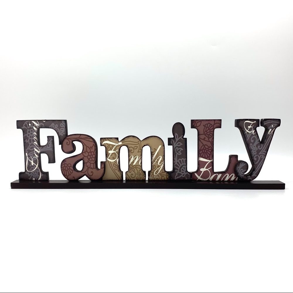 'FamiLy' Decor Piece